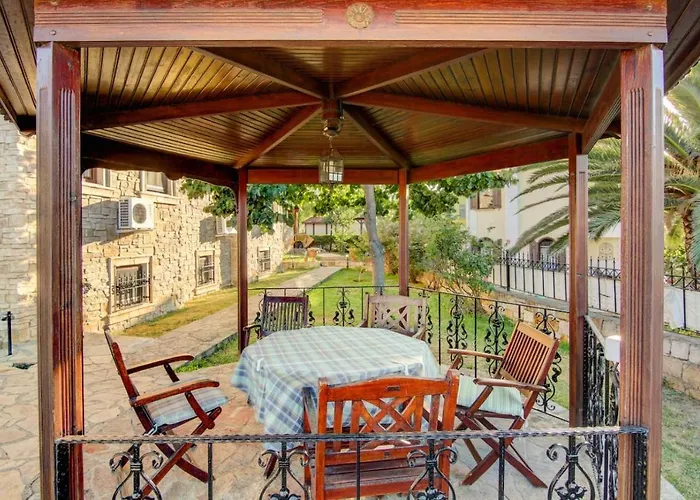 Alya By Kispet Hm Cunda